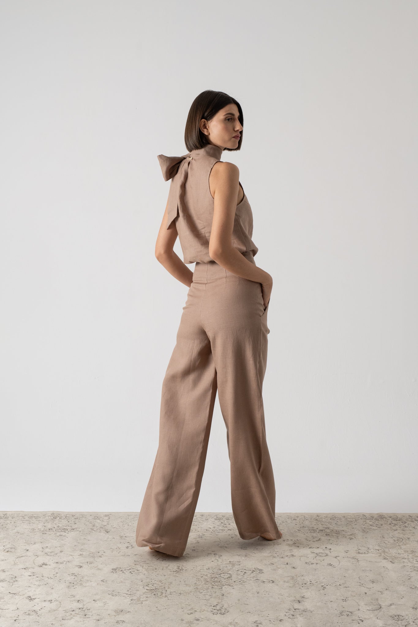 Axel Tie Top Mocha-Taupe Luxmii