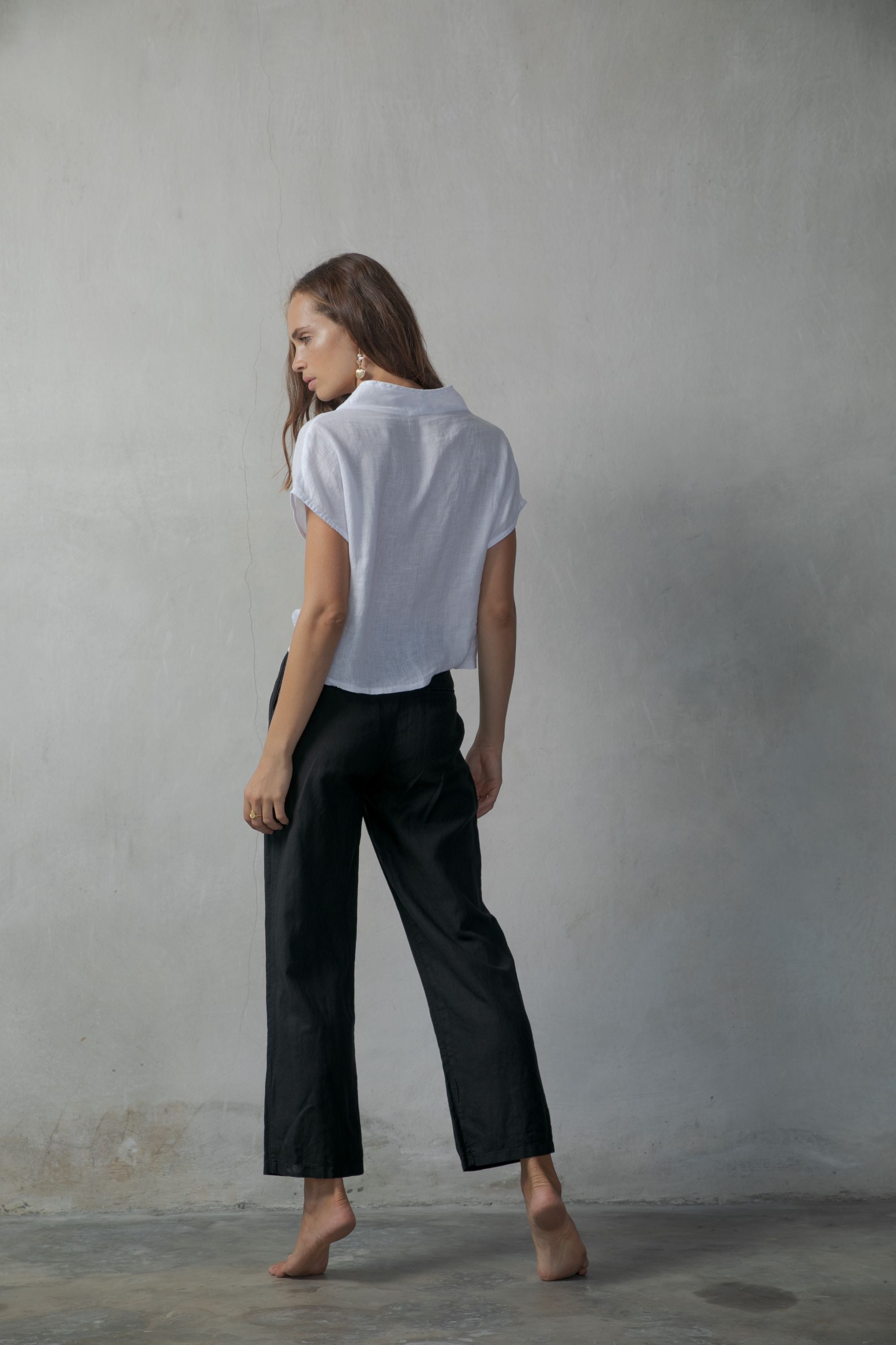 Collo Alto Linen Top White Luxmii