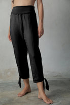 Tie-Knot Linen Capri Pants Black - Luxmii