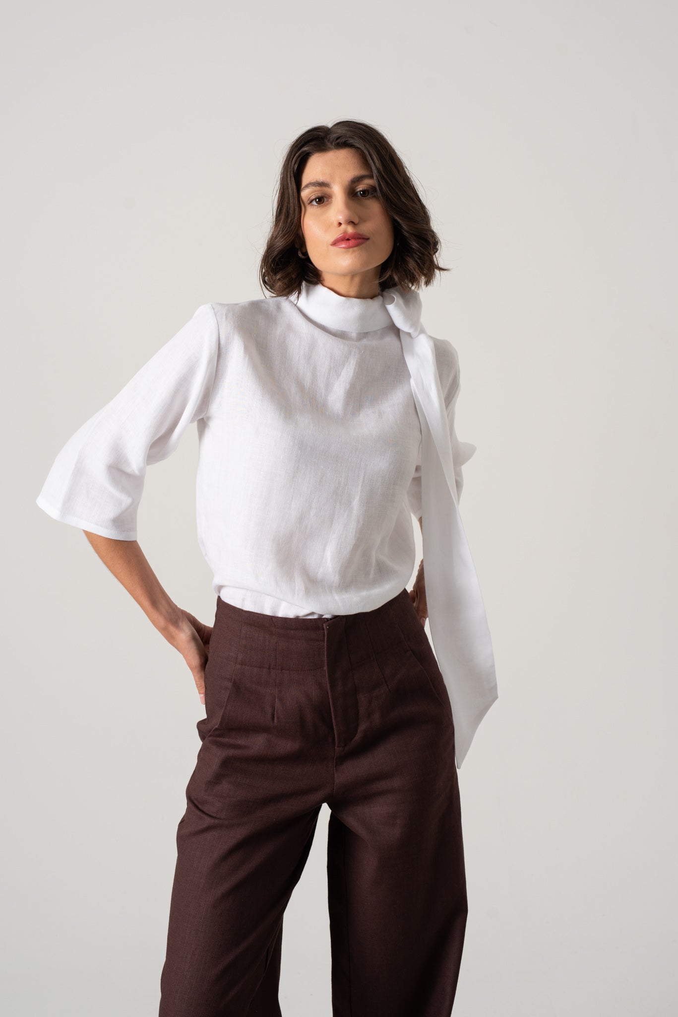 Ari Linen Tie Blouse White Luxmii