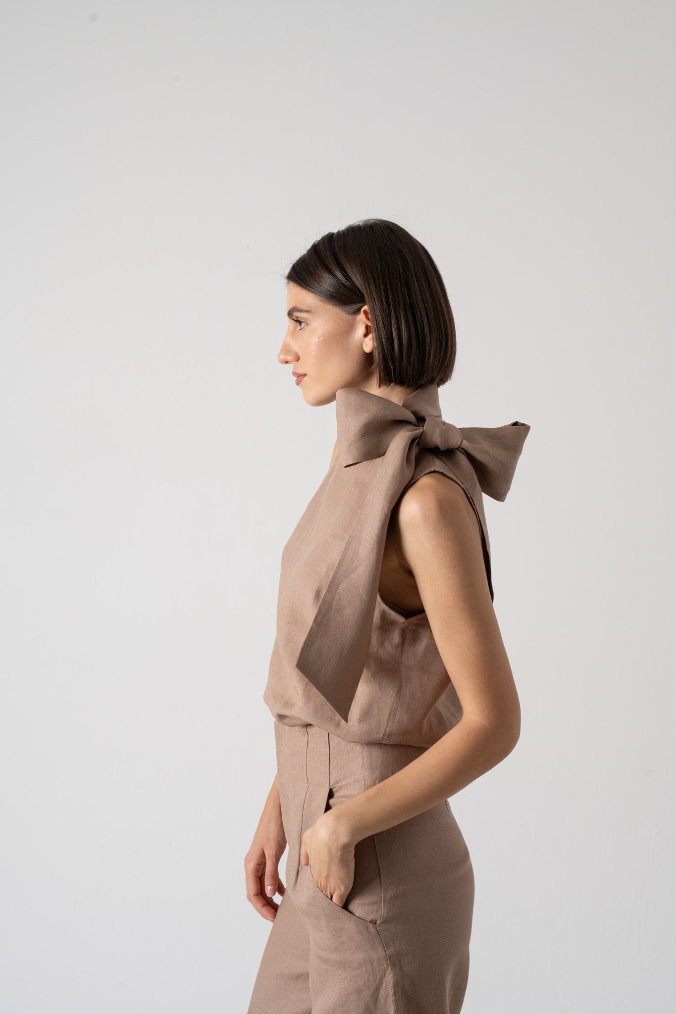 Axel Tie Top Mocha-Taupe Luxmii