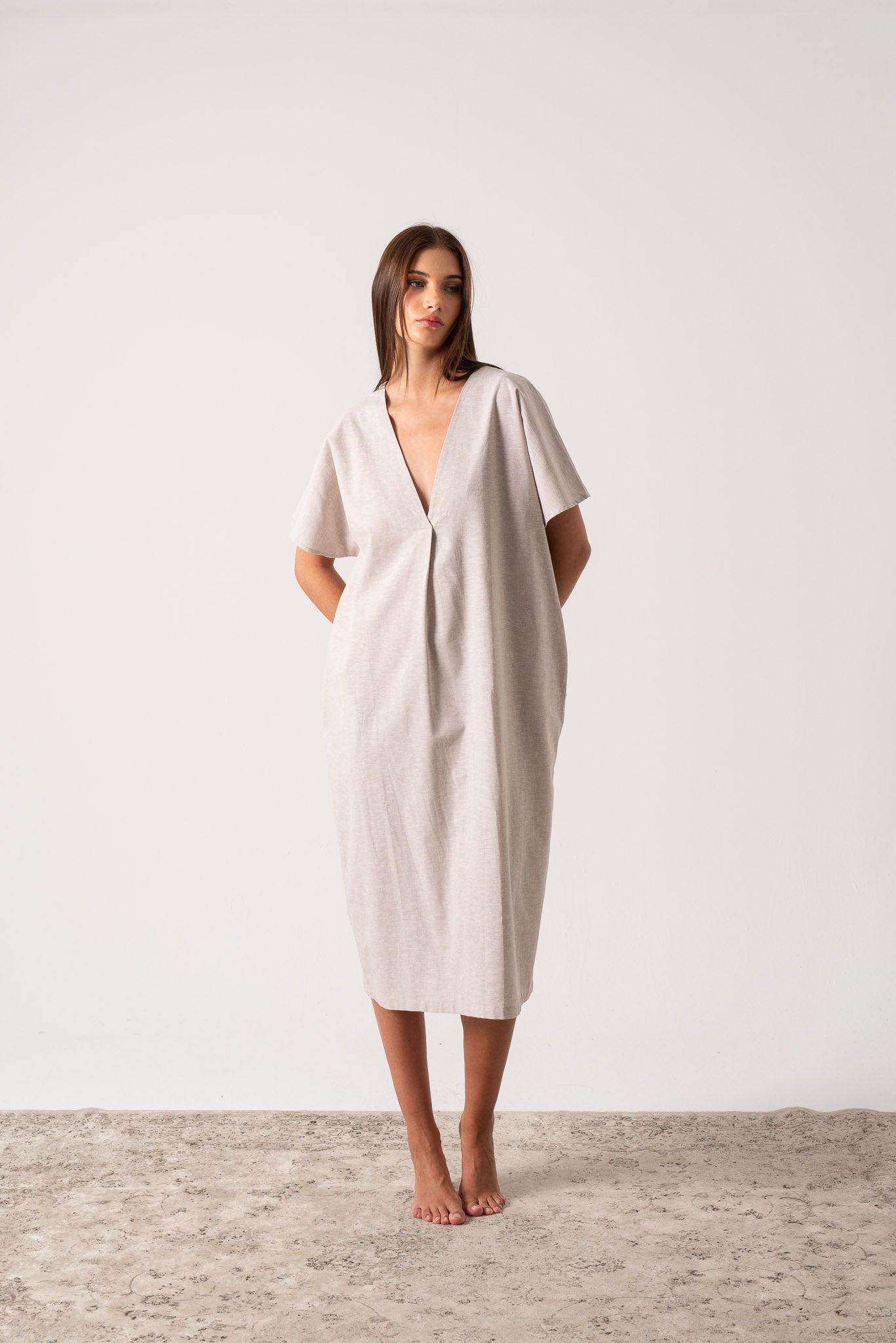 Vacanza Linen Kaftan Natural Luxmii