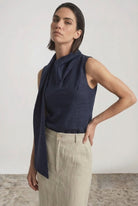 Vaeli Scarf Top Navy Luxmii